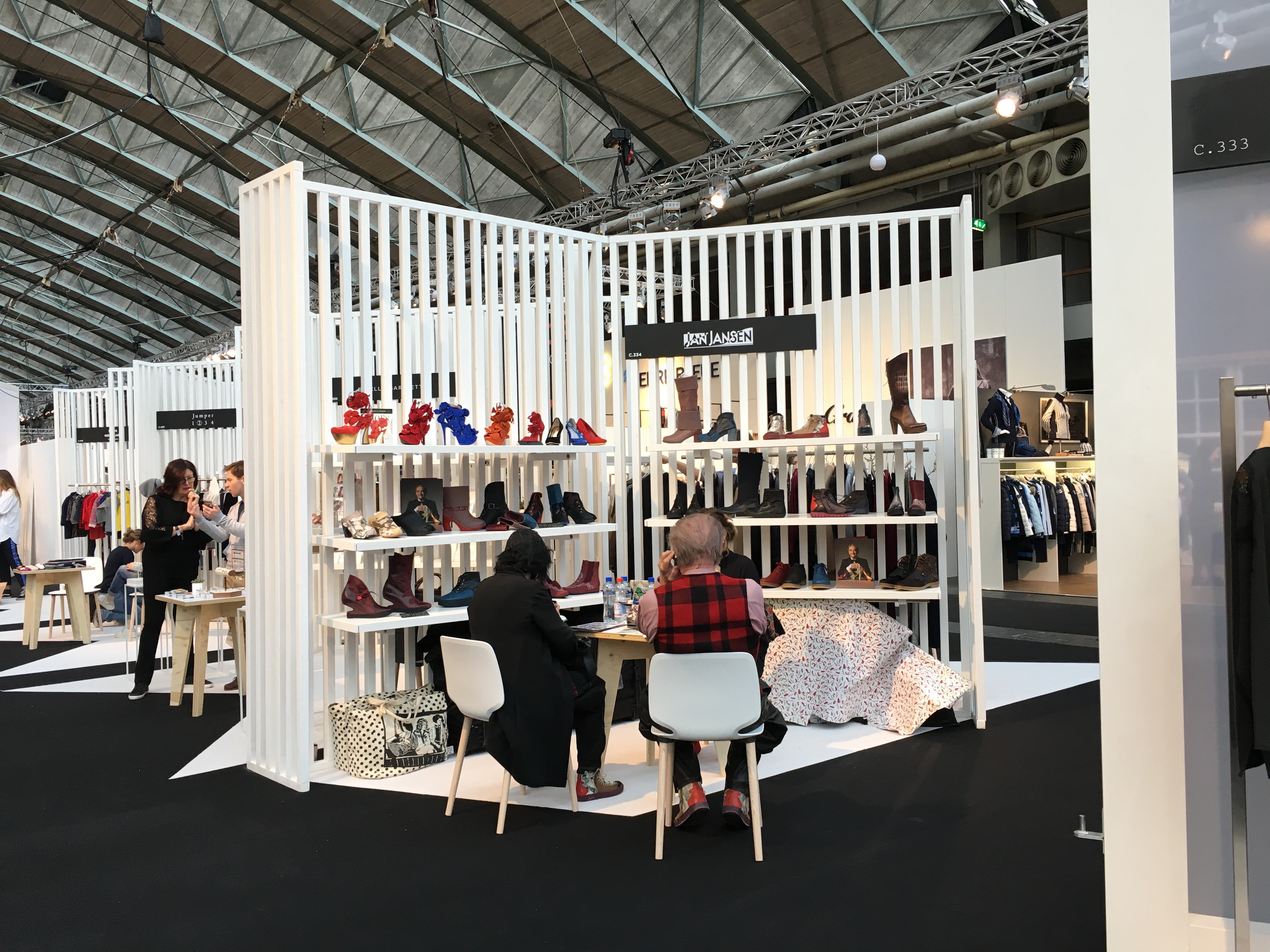 Modefabriek Amsterdam schoenen tassen