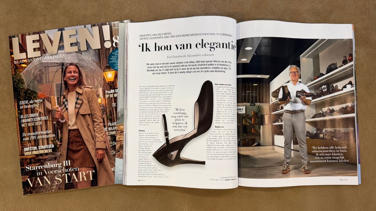 Maarten van den Berg bij aad vanden Berg Modeschoenen in magazine Leven 84