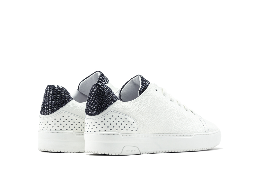 Limited edition sneakers van Nicolette van Dam en Bas Smit bij Aad