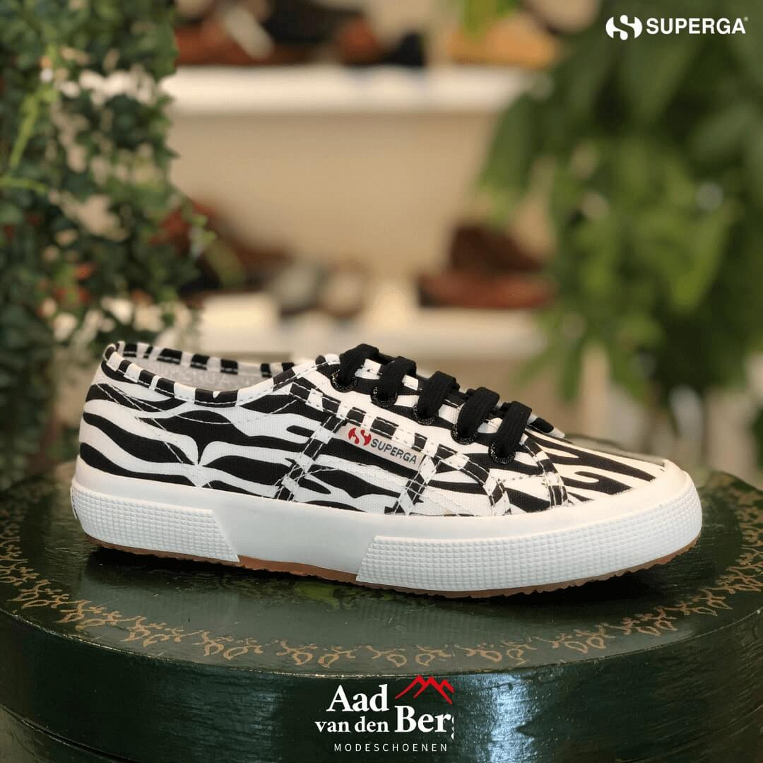 Superga schoenen online