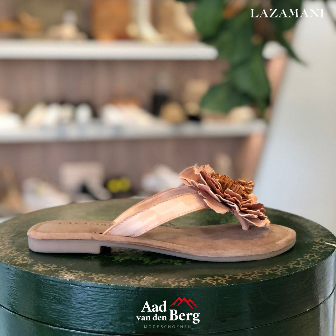Lazamani slippers beige best sale