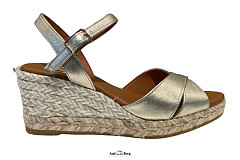 Viguera Damesschoenen Sandalen goud