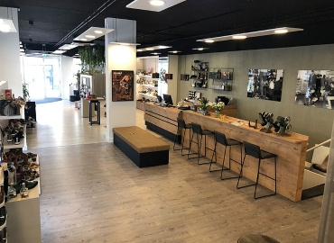 Aad van den Berg modeschoenen
