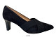 004 black suede